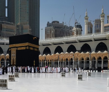 10 Nights 3 Star December Umrah Package