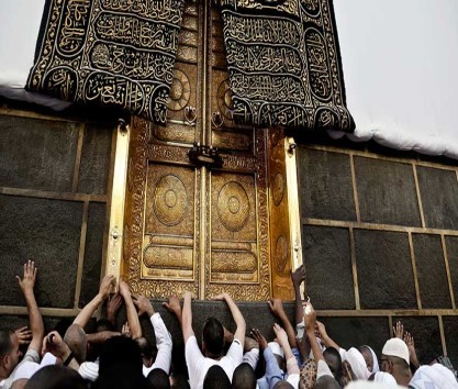 14 Nights 3 Star December Umrah Package